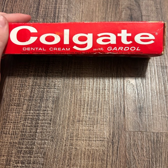 1962 Colgate Red Toothpaste - Picture 2 of 5